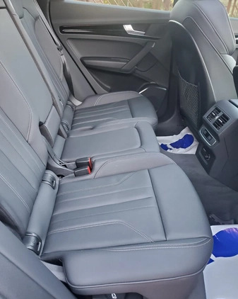 Audi Q5 cena 189000 przebieg: 21000, rok produkcji 2022 z Kalisz małe 154